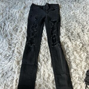 Black American Eagle Distressed Women's Jeans